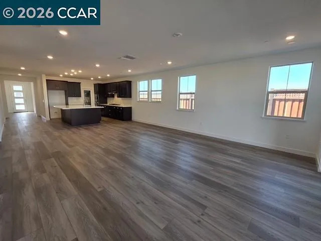 $879,342 | 3571-3571 Bullard Lane, Lathrop, CA 95330