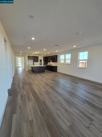 $879,342 | 3571-3571 Bullard Lane, Lathrop, CA 95330