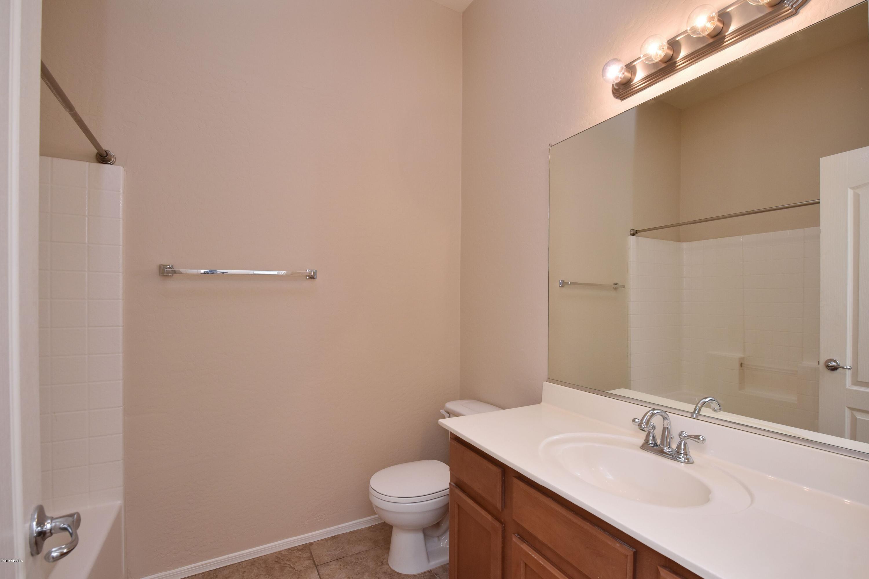 2150 East Bell Road, Unit 1126 Phoenix, AZ 85022 - Photo 23 of 32 Hall Bathroom