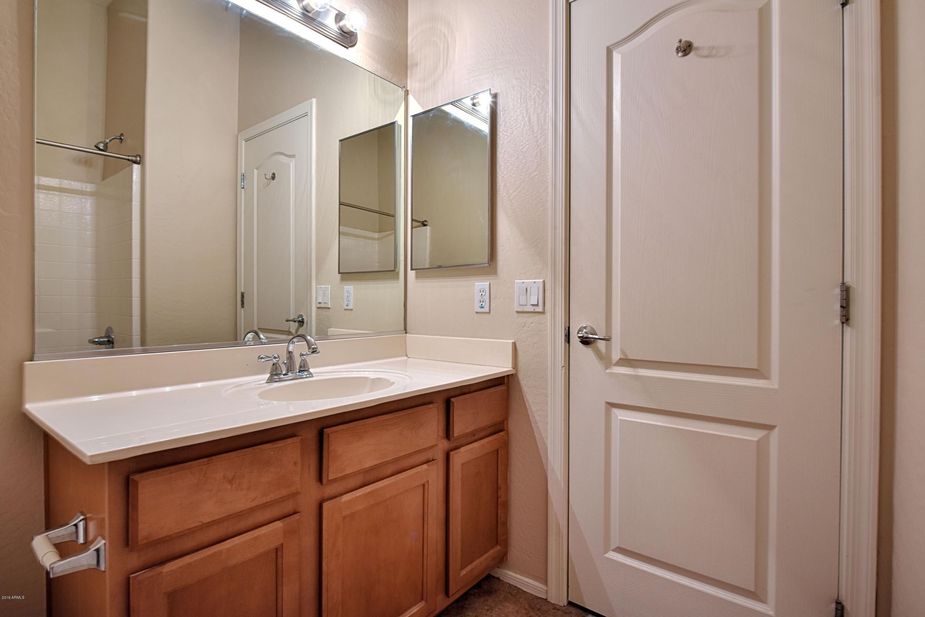 2150 East Bell Road, Unit 1126 Phoenix, AZ 85022 - Photo 24 of 32 Hall Bathroom
