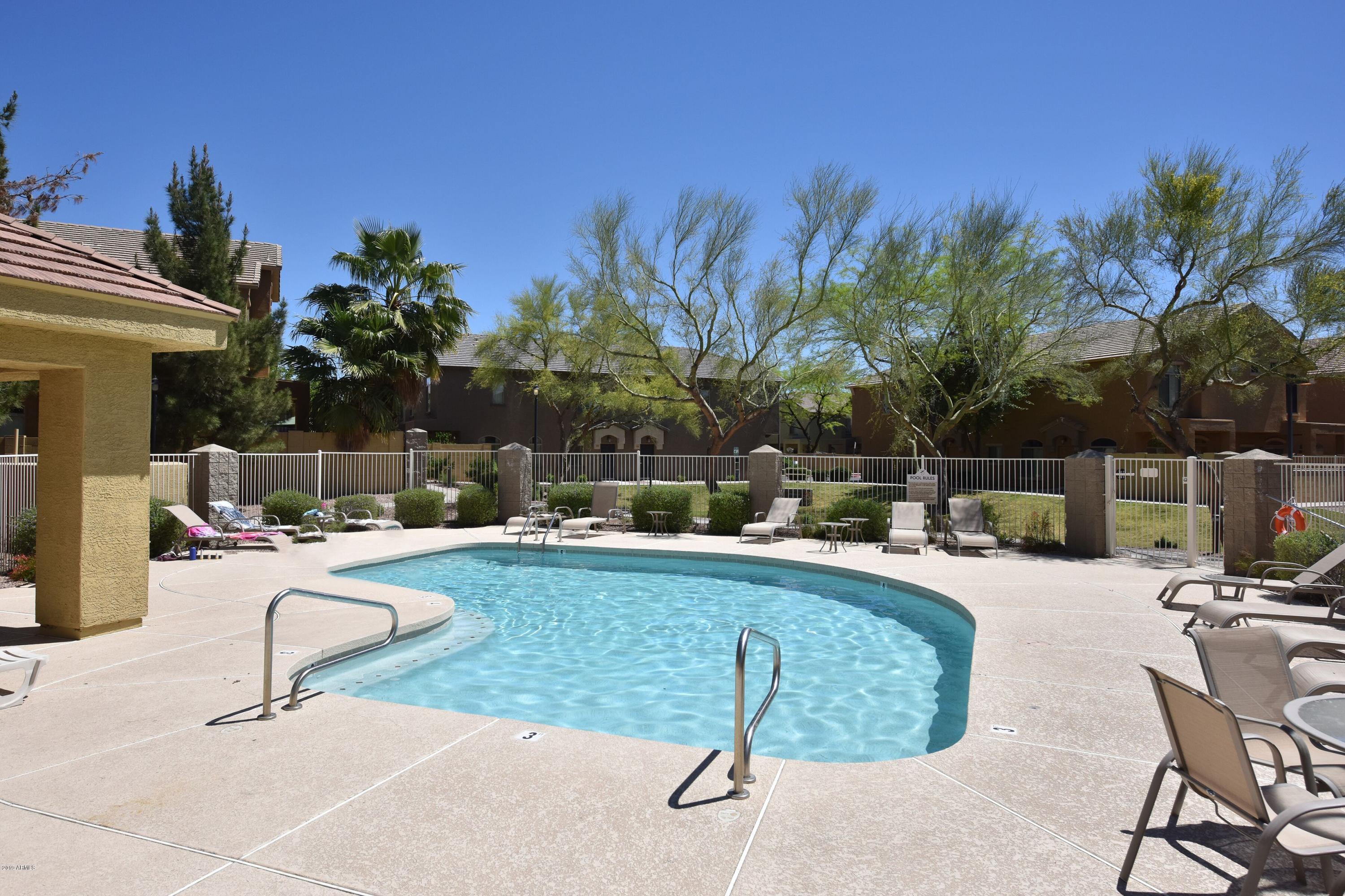 2150 East Bell Road, Unit 1126 Phoenix, AZ 85022 - Photo 31 of 32 Community Pool
