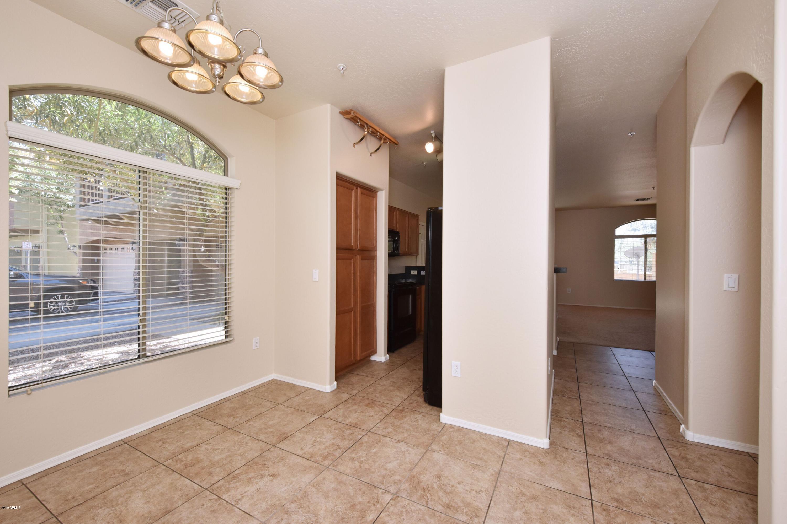 2150 East Bell Road, Unit 1126 Phoenix, AZ 85022 - Photo 8 of 32 Dining