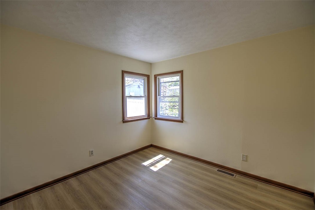 1521 West Center Street Decatur, IL 62526 - Photo 15 of 23