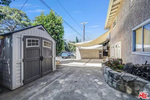 $1,195,000 | 10205 Fairgrove Avenue, Tujunga, CA 91042