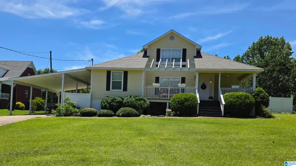 $348,900 | 5644 Azz Higgins Drive, Sylvan Springs, AL 35118