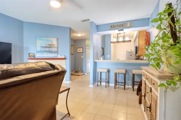 $120,000 | 1933 Island Circle, Unit B113, Tool, TX 75143