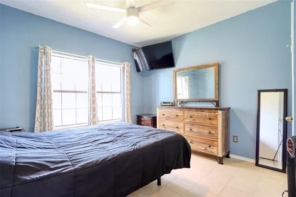 $120,000 | 1933 Island Circle, Unit B113, Tool, TX 75143