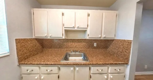 $1,495 | 2301 Southeast 4th Street, Unit 110, Boynton Beach, FL 33435