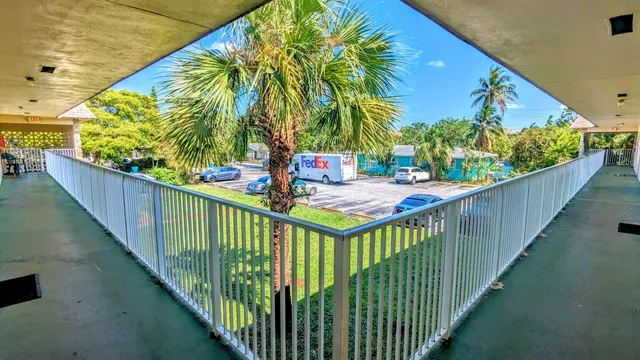 $1,495 | 2301 Southeast 4th Street, Unit 110, Boynton Beach, FL 33435