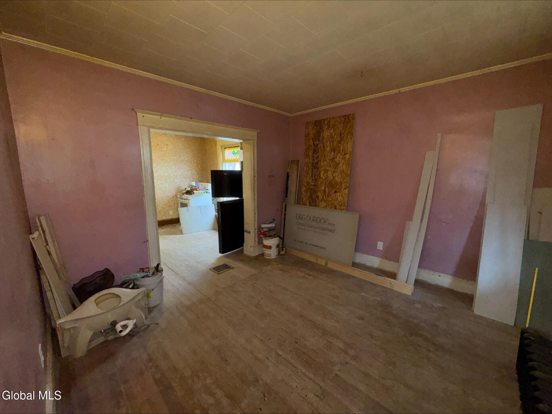 20 Henry Street Schenectady, NY 12304 - Photo 12 of 55 thumbnail_processed-15DF9F40-903B-4FA0-A