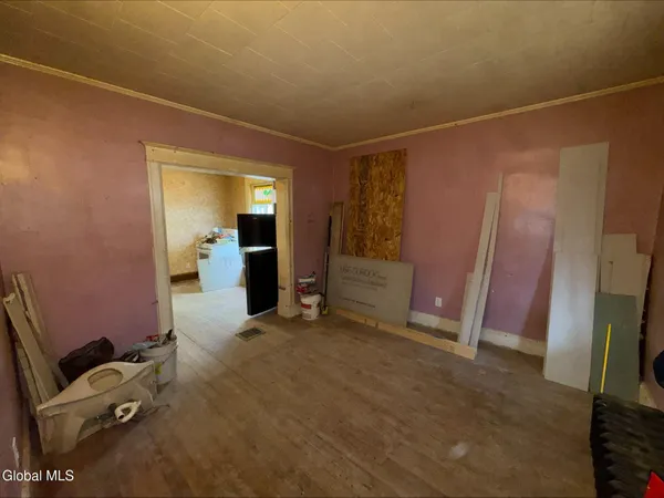 $159,900 | 20 Henry Street, Schenectady, NY 12304