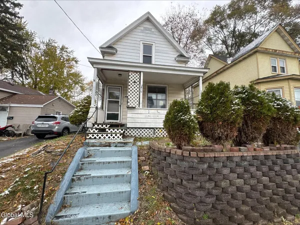 $159,900 | 20 Henry Street, Schenectady, NY 12304