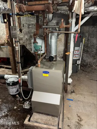 $159,900 | 20 Henry Street, Schenectady, NY 12304