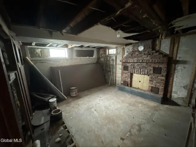 $159,900 | 20 Henry Street, Schenectady, NY 12304