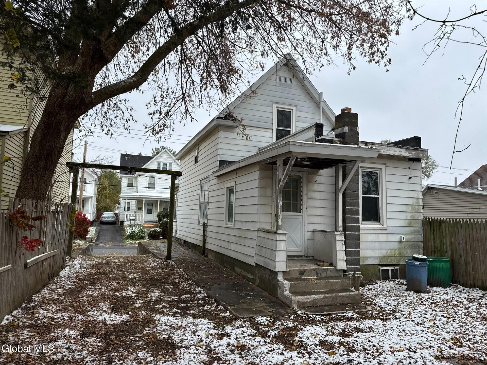 20 Henry Street Schenectady, NY 12304 - Photo 51 of 55 thumbnail_processed-F1654319-2CE8-4899-B