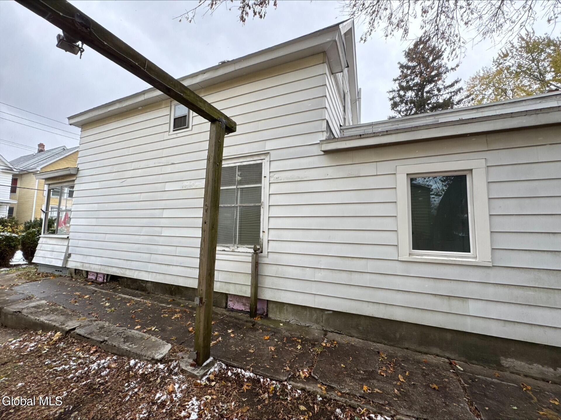 20 Henry Street Schenectady, NY 12304 - Photo 55 of 55 thumbnail_processed-2B0F9DF1-C1F3-4485-A