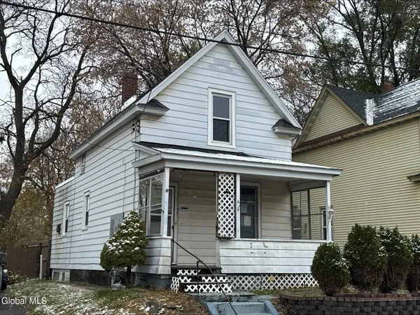 $159,900 | 20 Henry Street, Schenectady, NY 12304