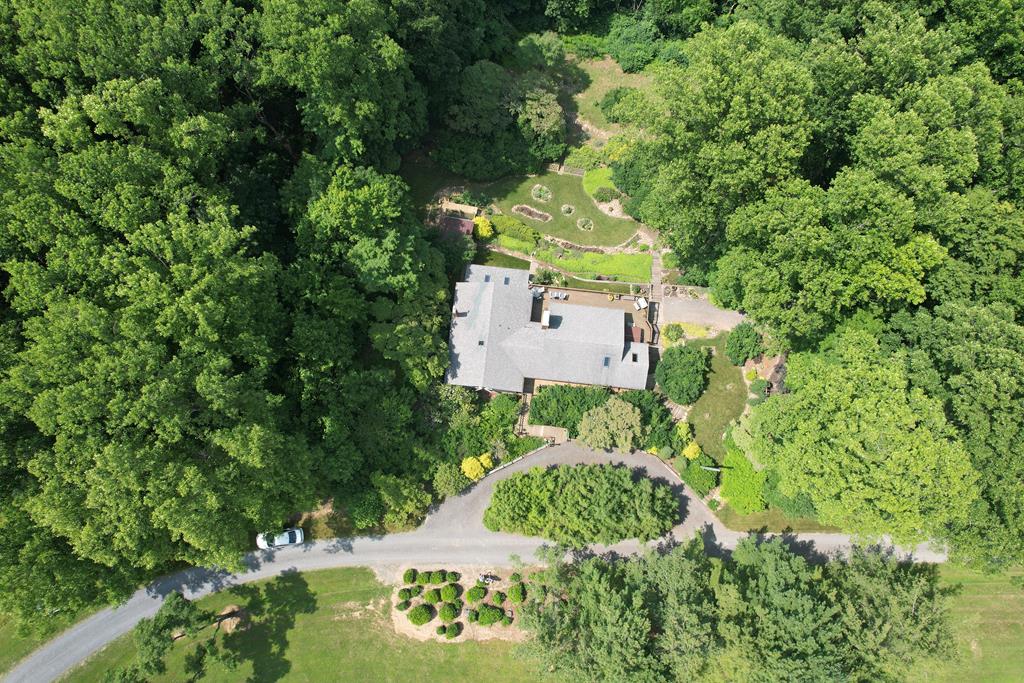 972 Rhododendron Road Hillsville, VA 24343 - Photo 73 of 75 Gallery Image 73