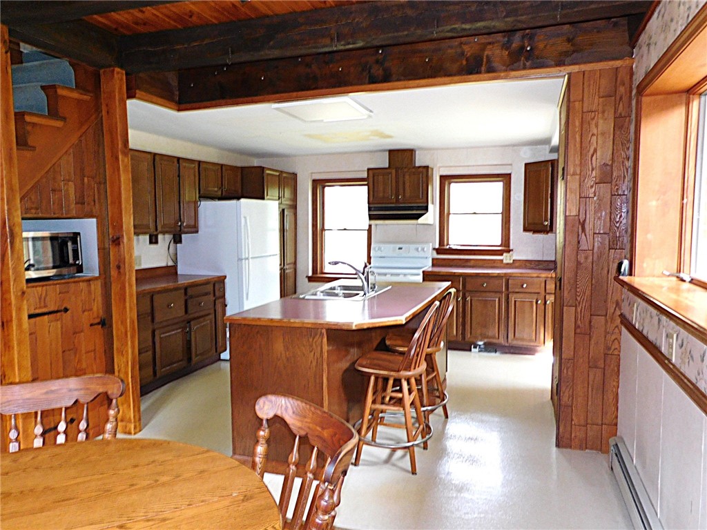 326 Jingle Valley Road South Kingstown, RI 02892 - Photo 12 of 25