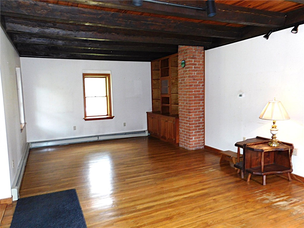 326 Jingle Valley Road South Kingstown, RI 02892 - Photo 9 of 25