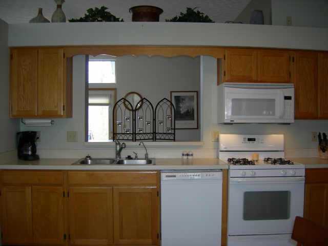 4755 Raflin Court Columbus, OH 43231 - Photo 3 of 10 Gallery Image 3