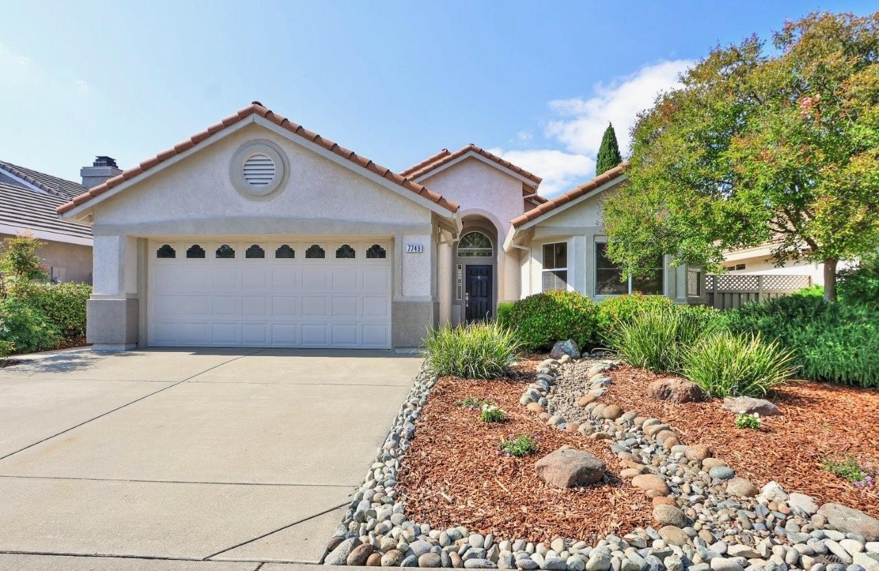 7749 Timberrose Way Roseville, CA 95747 - Photo 2 of 41