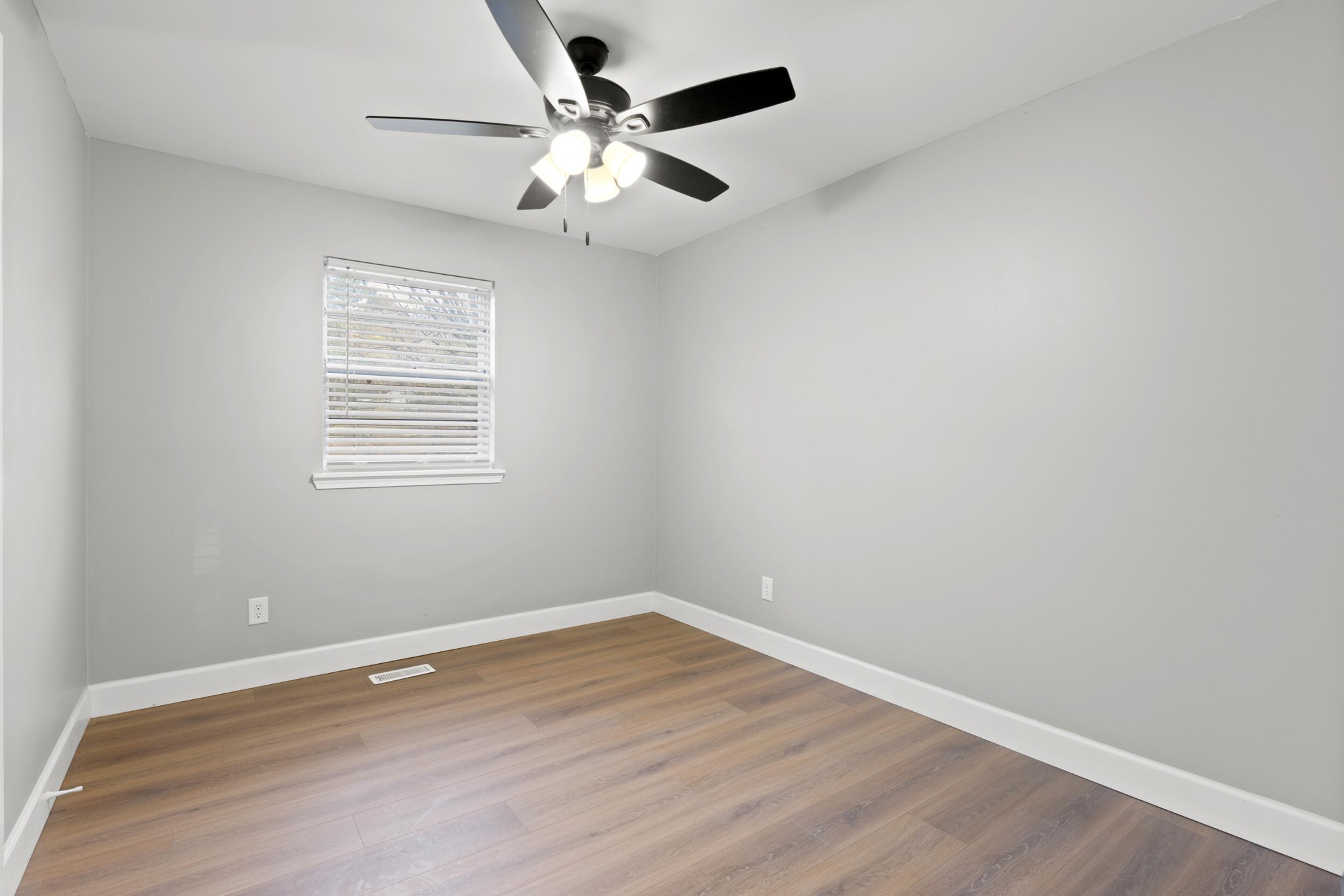 3455 Buchanan Road Southeast Cleveland, TN 37323 - Photo 16 of 25 Gallery Image 16