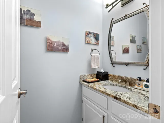 $600,000 | 18 Tall Pines Trail, Arden, NC 28704