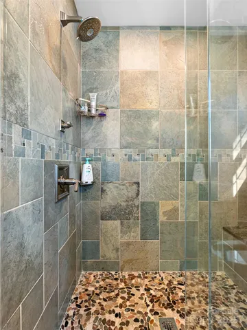 $600,000 | 18 Tall Pines Trail, Arden, NC 28704