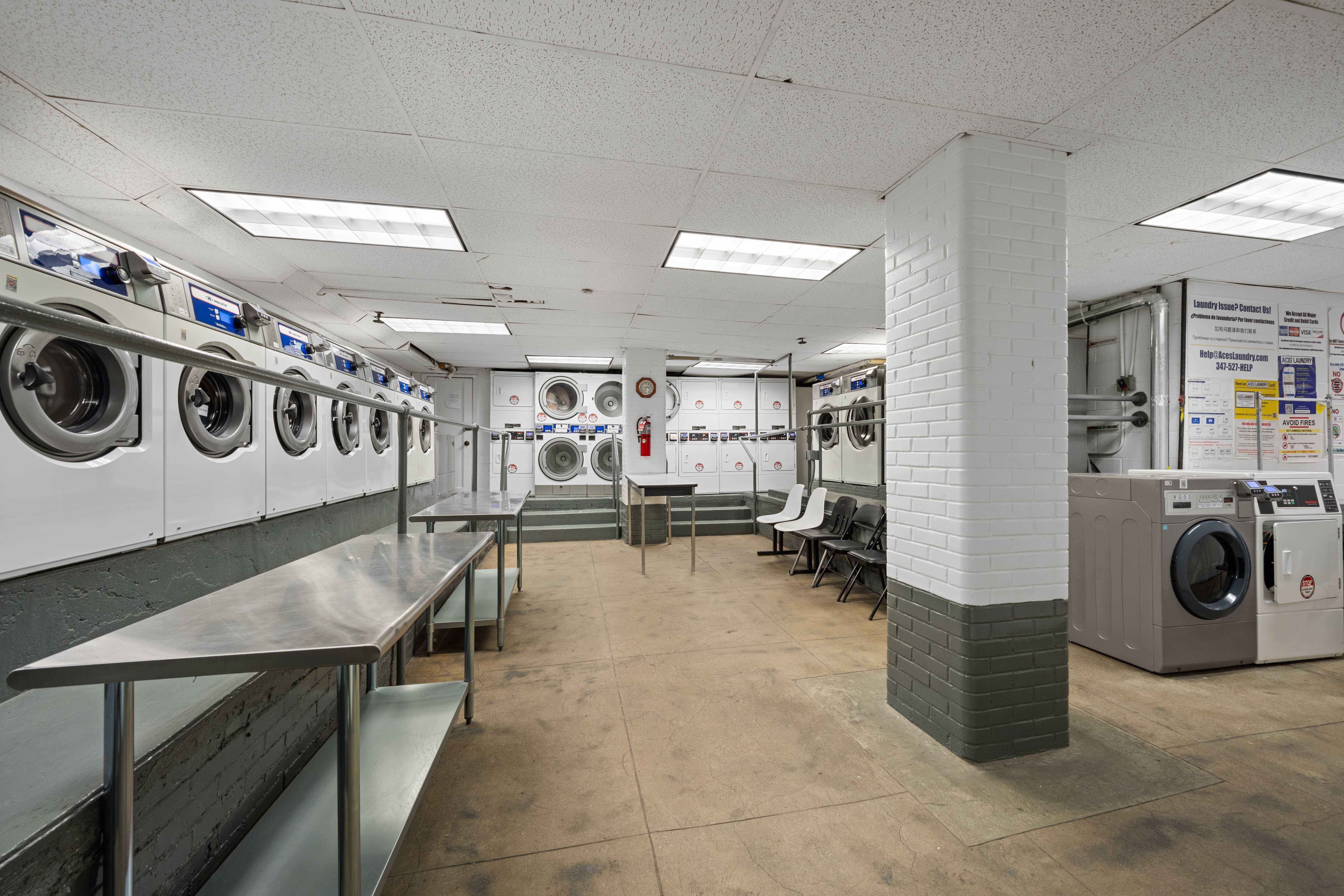 325 West 45th Street, Unit 311 Manhattan, NY 10036 - Photo 11 of 14