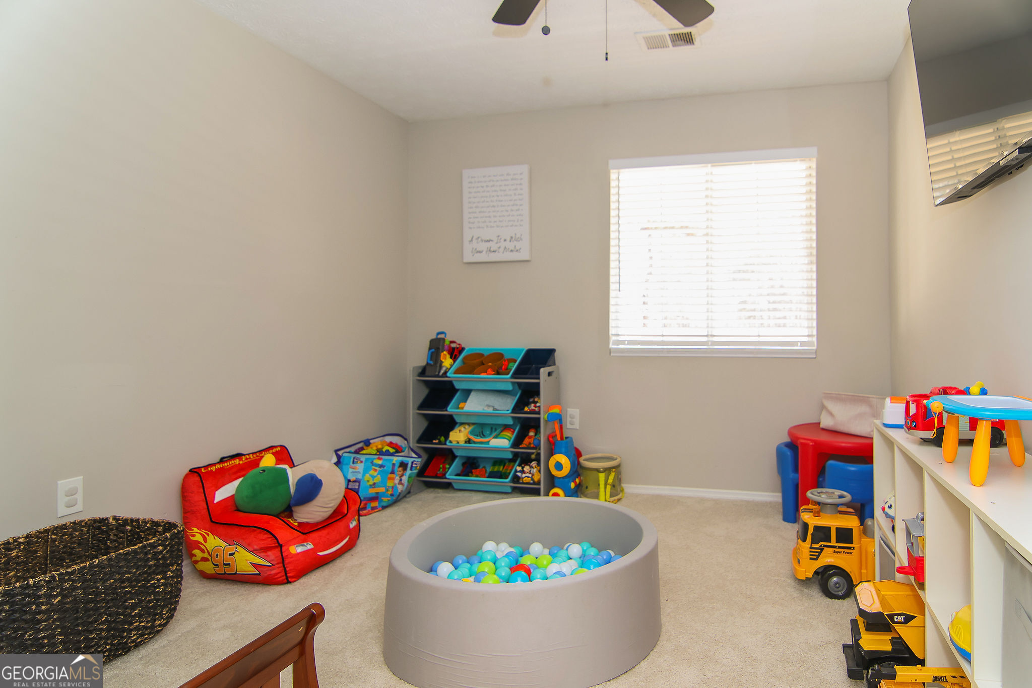 338 Young Road Franklin, GA 30217 - Photo 18 of 43 a room with toys and toys