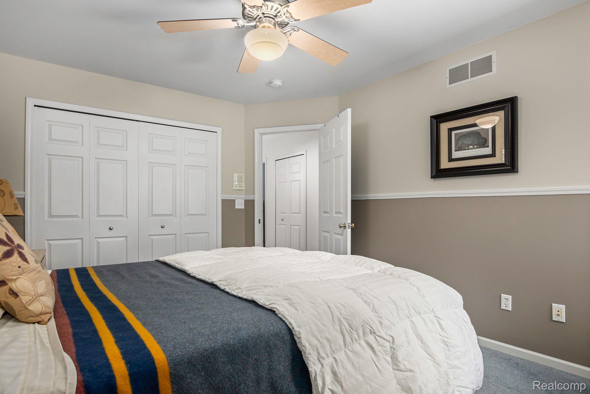 32463 Shady Ridge Drive Farmington, MI 48336 - Photo 28 of 42 Gallery Image 28