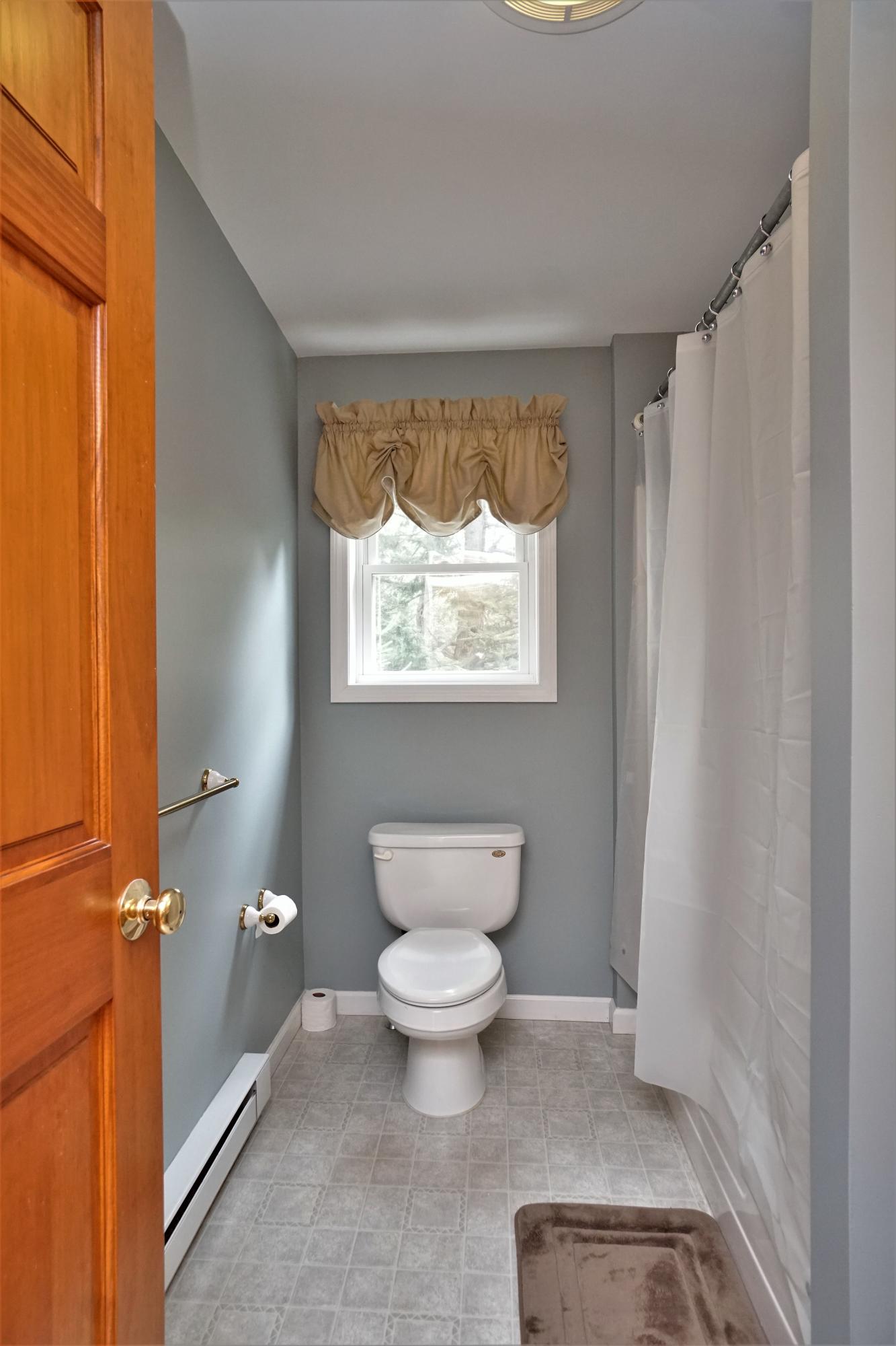 60 Beach Road Naples, ME 04055 - Photo 33 of 54 8 (2)