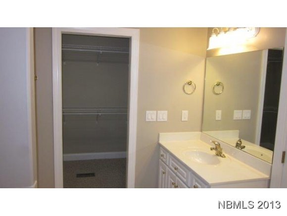 408 Emmen Road New Bern, NC 28562 - Photo 11 of 25 Additional Photo