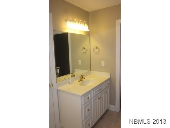 408 Emmen Road New Bern, NC 28562 - Photo 12 of 25 Additional Photo