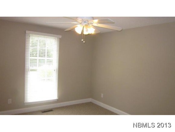 408 Emmen Road New Bern, NC 28562 - Photo 14 of 25 Additional Photo
