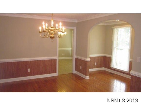 408 Emmen Road New Bern, NC 28562 - Photo 3 of 25 Additional Photo