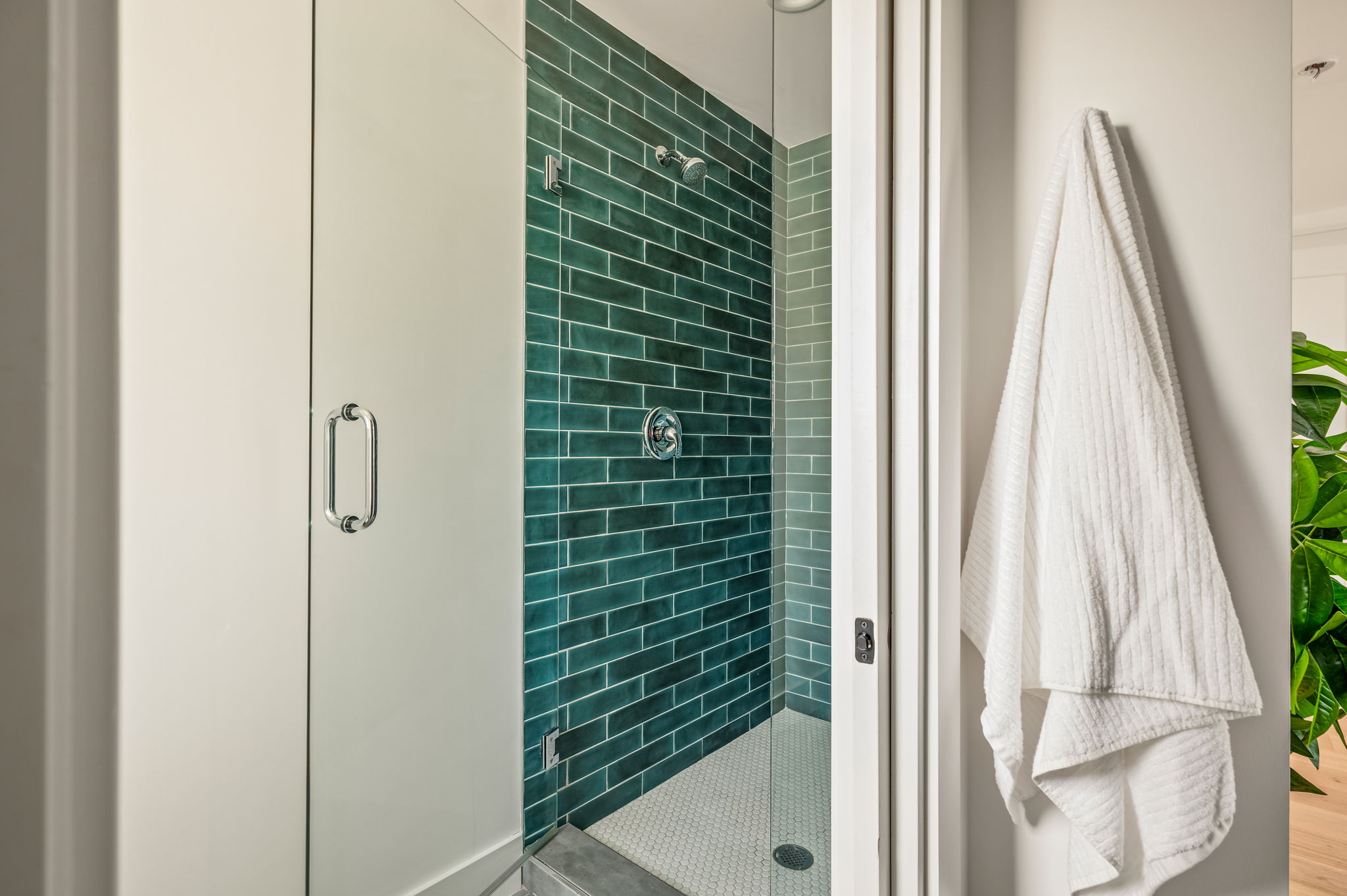 3302 Hollywood Avenue Austin, TX 78722 - Photo 32 of 38