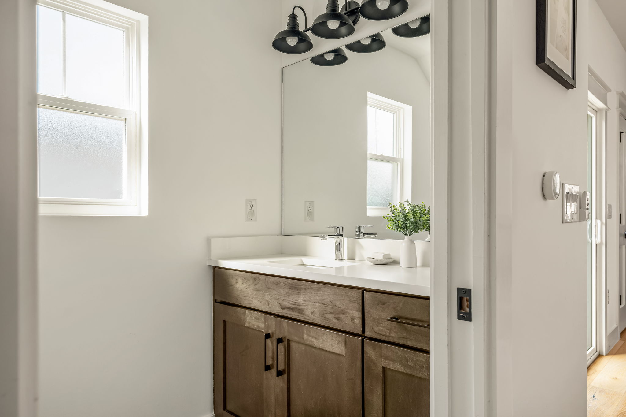 3302 Hollywood Avenue Austin, TX 78722 - Photo 9 of 38