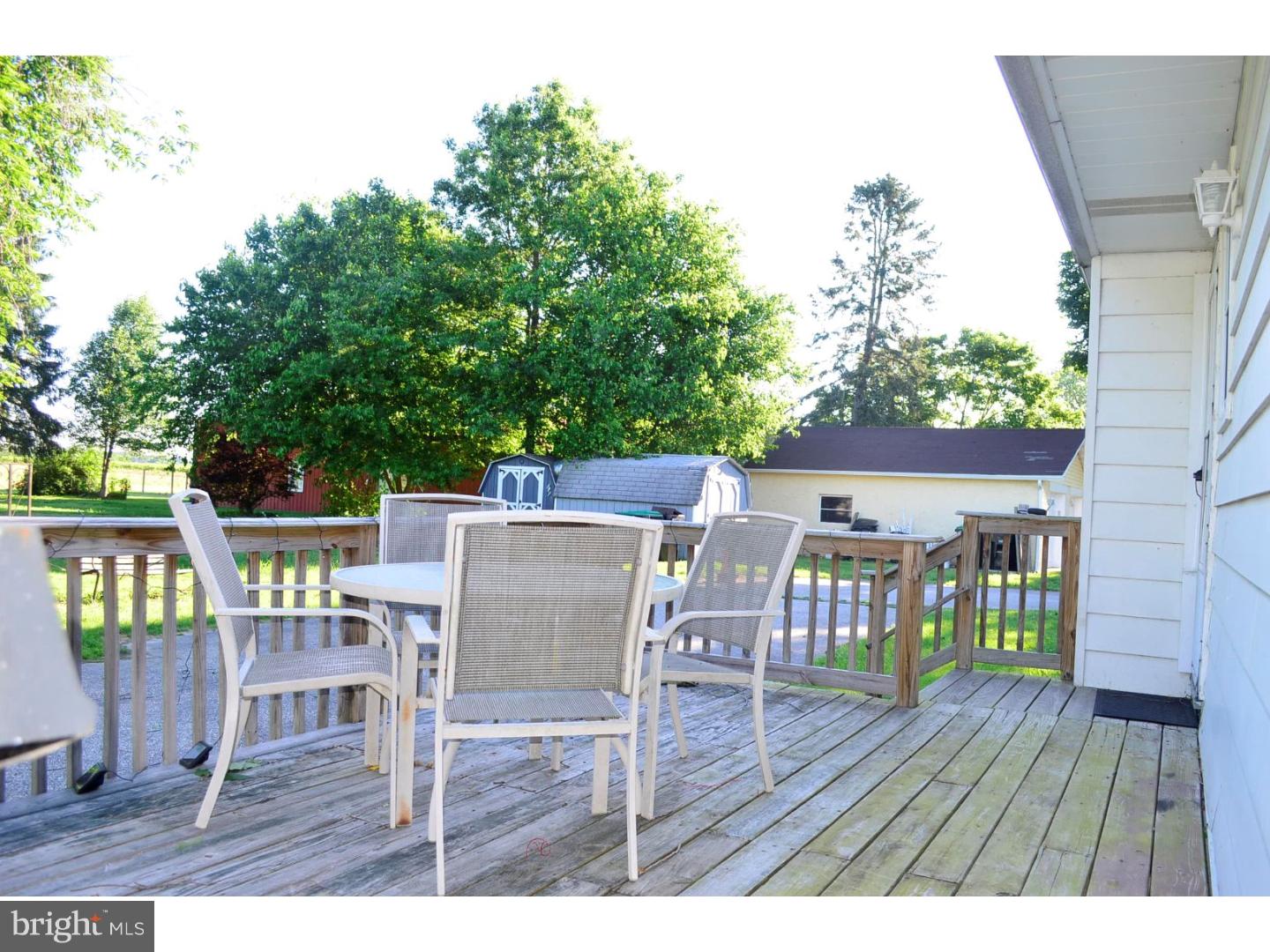 537 Spring Road Hammonton, NJ 08037 - Photo 3 of 18 Gallery Image 3