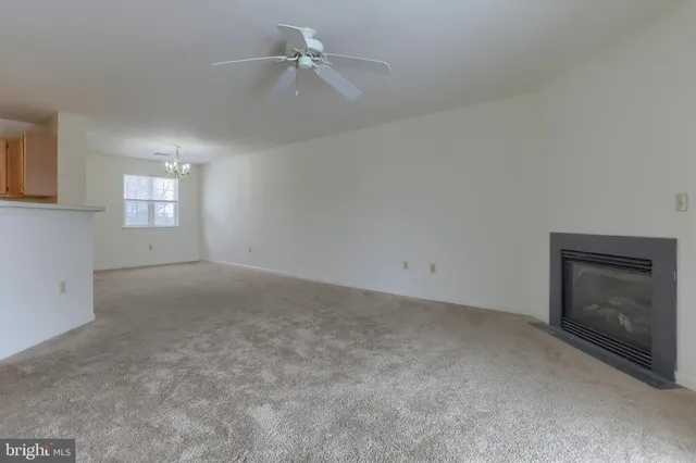 $1,850 | 211 Sparrow Road, Hummelstown, PA 17036