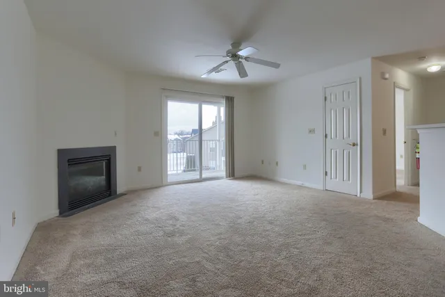 $1,850 | 211 Sparrow Road, Hummelstown, PA 17036