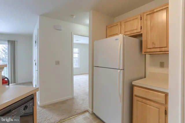 $1,850 | 211 Sparrow Road, Hummelstown, PA 17036