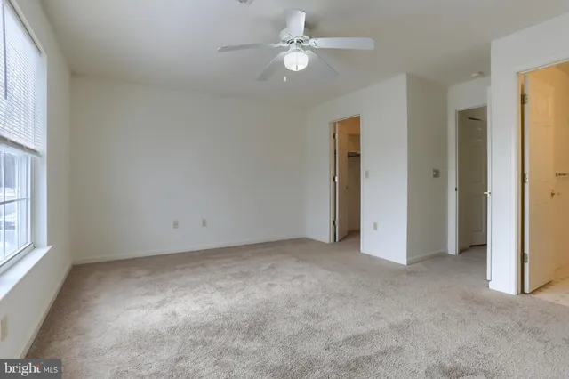 $1,850 | 211 Sparrow Road, Hummelstown, PA 17036