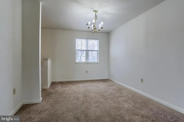 $1,850 | 211 Sparrow Road, Hummelstown, PA 17036