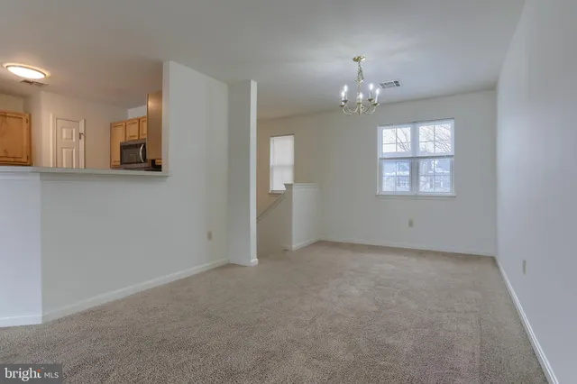 $1,850 | 211 Sparrow Road, Hummelstown, PA 17036