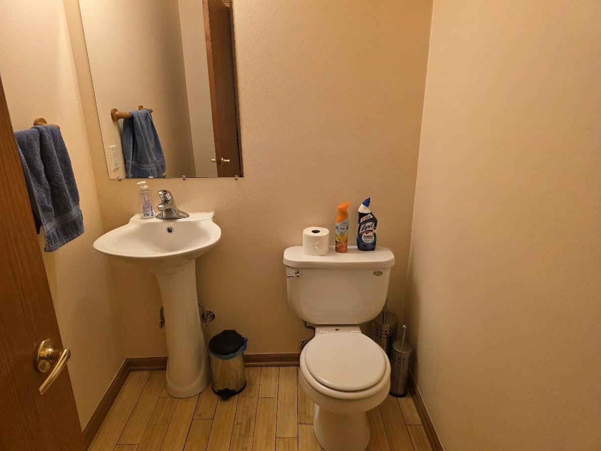 2426 Commercial Madison, WI 53704 - Photo 11 of 56