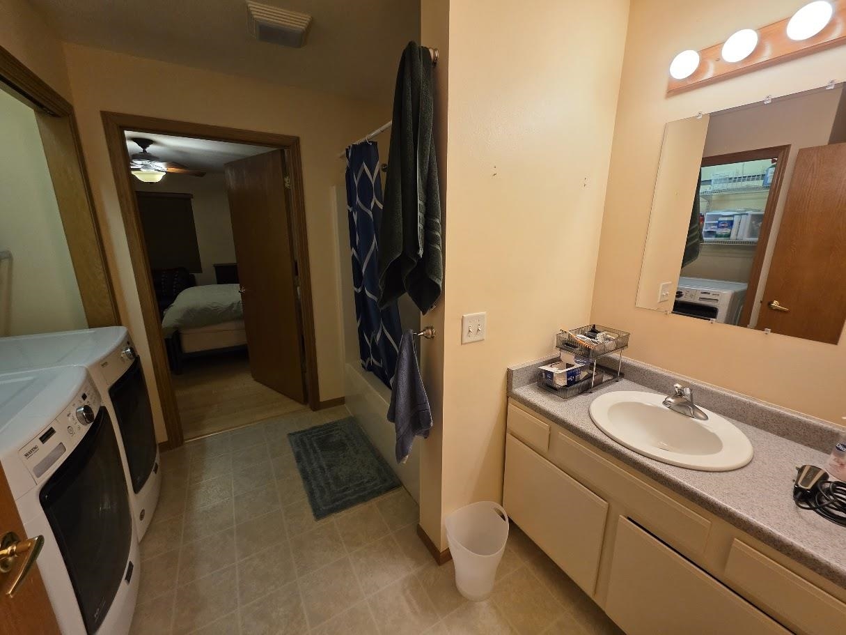 2426 Commercial Madison, WI 53704 - Photo 23 of 56