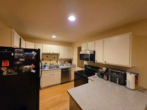 $350,000 | 2426 Commercial, Madison, WI 53704