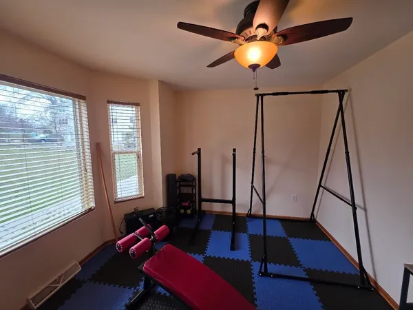 $350,000 | 2426 Commercial, Madison, WI 53704